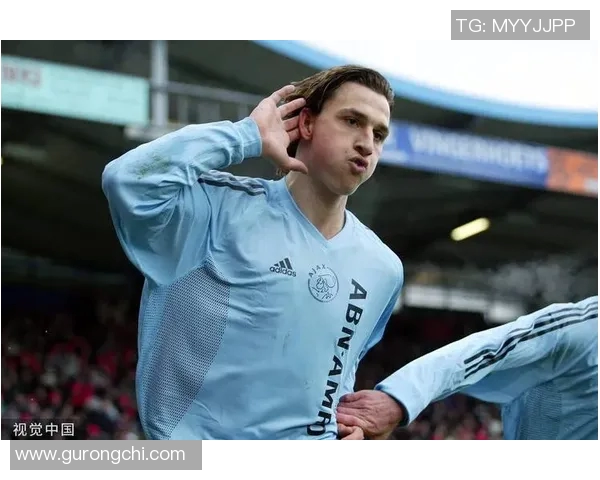 足球明星夜猫是谁揭秘他在场外的生活与个性魅力