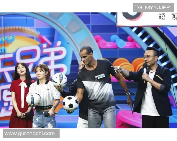 足球明星携手天天向上展现运动魅力与青春活力的精彩瞬间